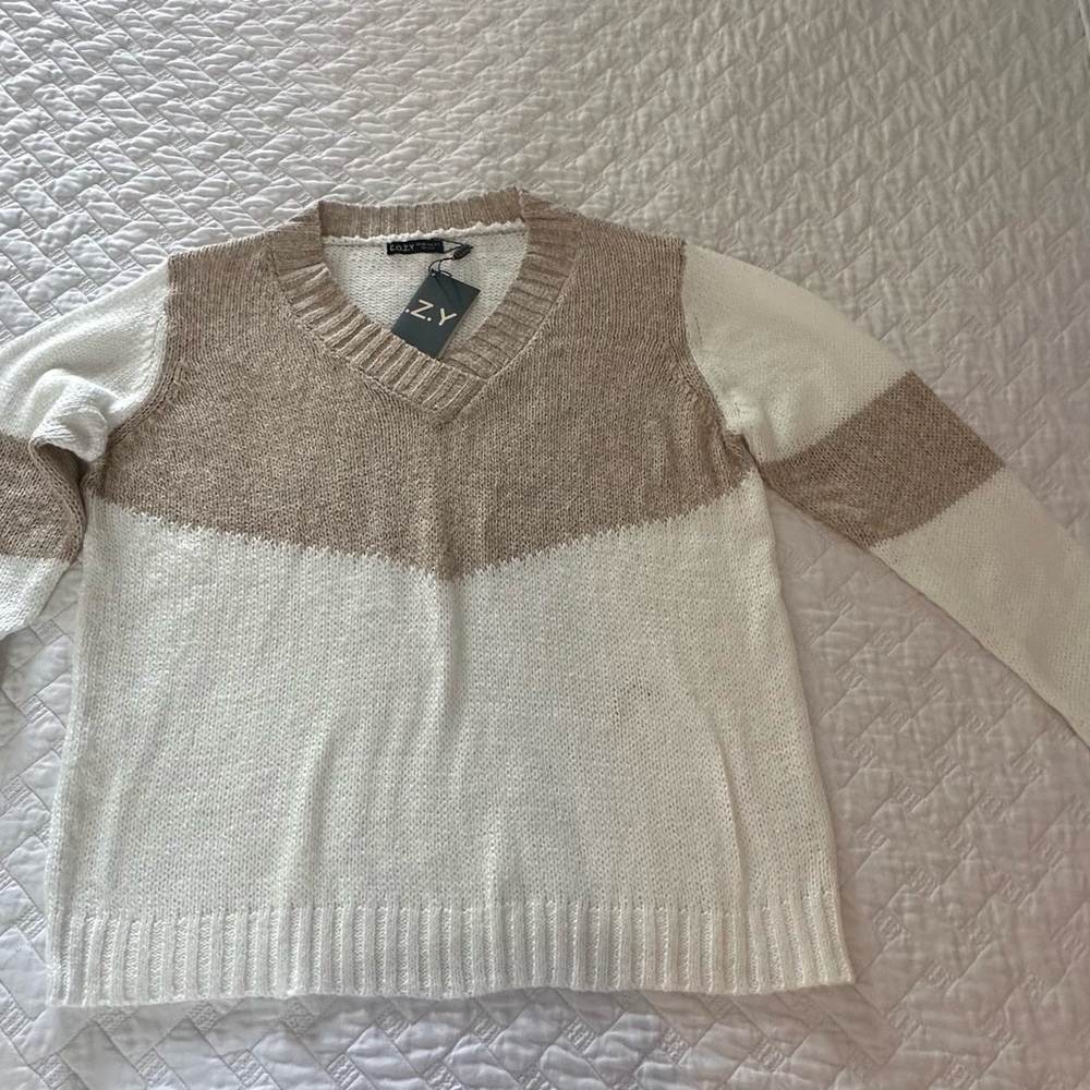 Zara Women's Cream and Tan Sweater